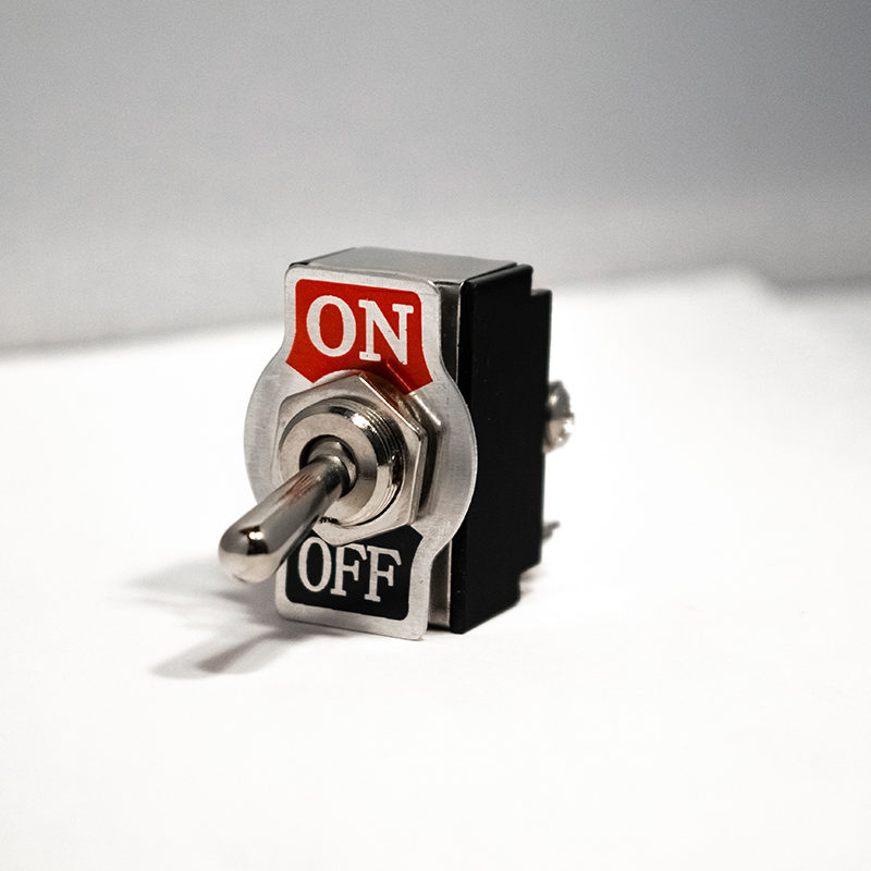 flash-off-toggle-switch